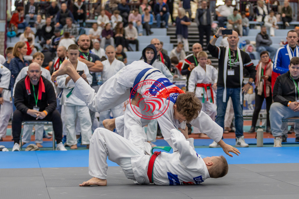 Internationaler Adler Cup 2024 | Foto vom Internationalen Adler Cup Judo Turnier im Sport- und Freizeitzentrum Kalbach im Oktober 2024 - Realisiert mit Pictrs.com