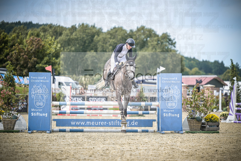 DOS_4158 | Entdecke hochwertige Reitturnierfotos von Foto Oger. Professionell, emotional und authentisch – jetzt Lieblingsmomente im Shop bestellen.Deutschlandweite Turnierfotografie. - Realisiert mit Pictrs.com