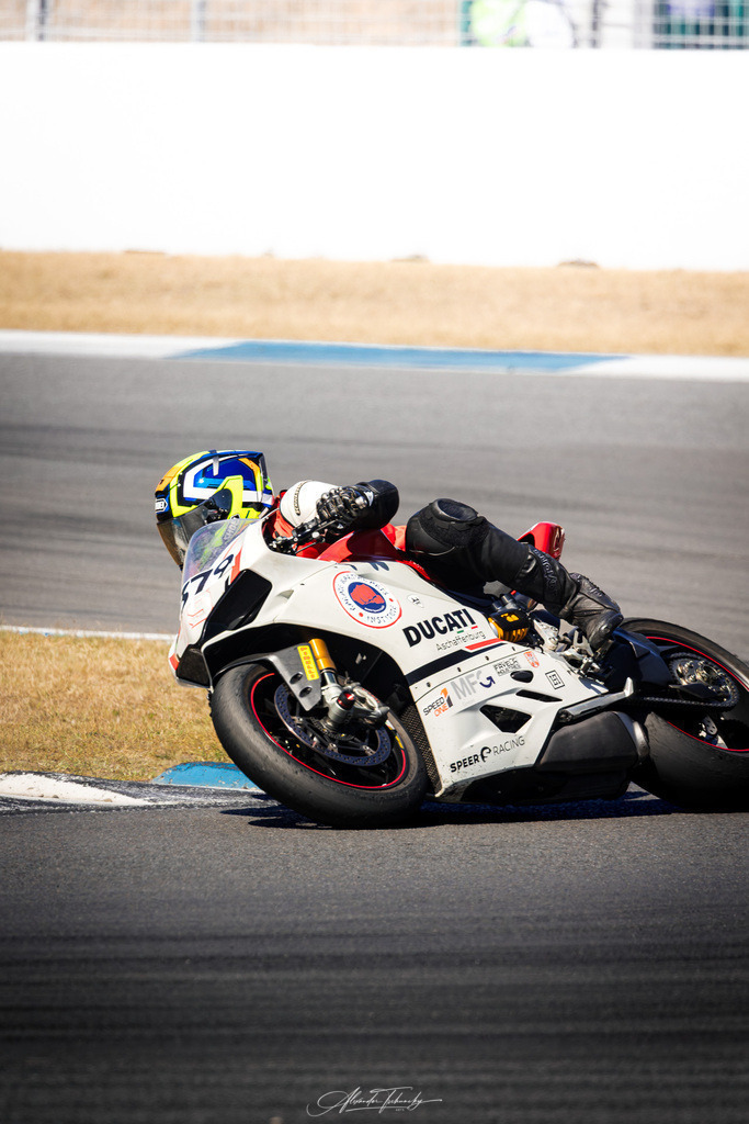 Ducati Trackday Hockenheimring 2026 | Entdecken Sie die faszinierende Welt von Alexander Tschuncky Arts: Kreative Fotografie, atemberaubende Automobilkunst und hochwertiger Bilderdruck. Lassen Sie sich inspirieren! - Realisiert mit Pictrs.com