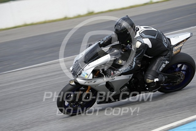 2024_04_29_PBK_13987 | Sportfotografie; SlowMotion; Video; Rennstrecke; Hafeneger; Speer; Racing; RSE; BMW; CBO; Trackday; Motorsportarena; Hockenheimring; Brno; Most; Barcelona; Valencia