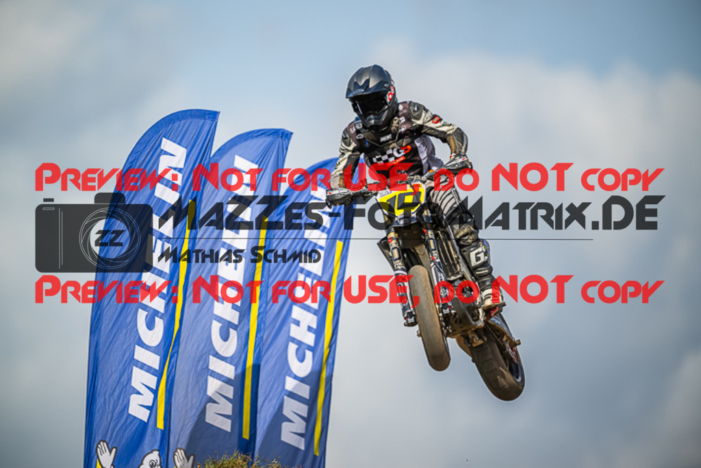 MaZZes_FotoMatrix_230930_5800 | S1