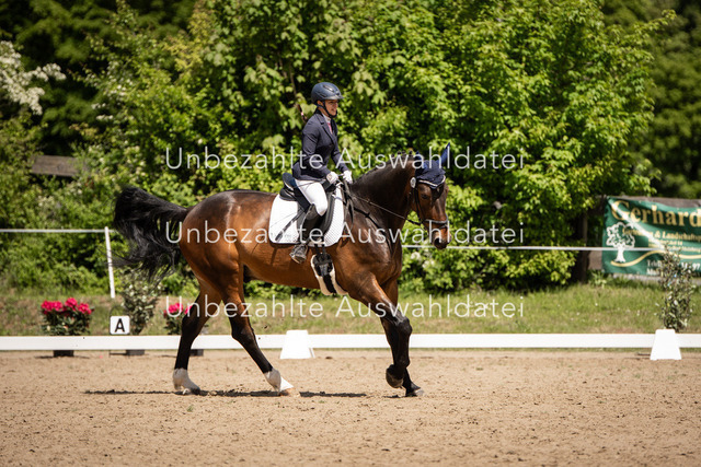 Bad_Meinberg_05747 | saradresslerfotografie - Realisiert mit Pictrs.com
