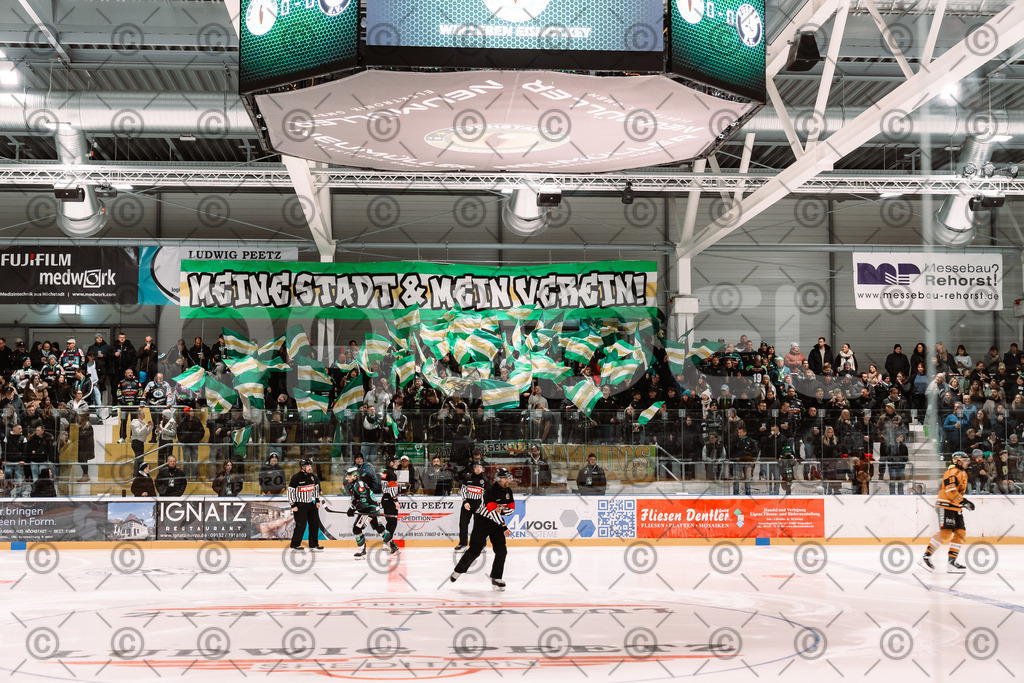Alligators_vs_Fuessen_26.10.2025-037 | Höchstadt Alligators Fotogalerie: Eishockey-Action aus Franken. Professionelle Spielfotos, Portraits & Stadionbilder zum Download. Jetzt entdecken! - Realisiert mit Pictrs.com