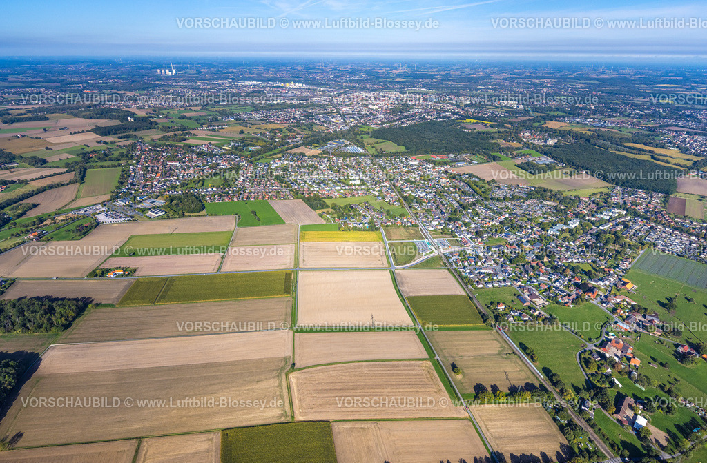 Hamm250900463 | Luftbild, geplanter Haltepunkt in Westtünnen, Baustelle am Südfeldweg und Von-Thünen-Straße für den künftigen Bahnhaltepunkt, Wiesen und Felder am Südfeldweg, Stadtbezirk Rhynern, Hamm, Ruhrgebiet, Nordrhein-Westfalen, Deutschland