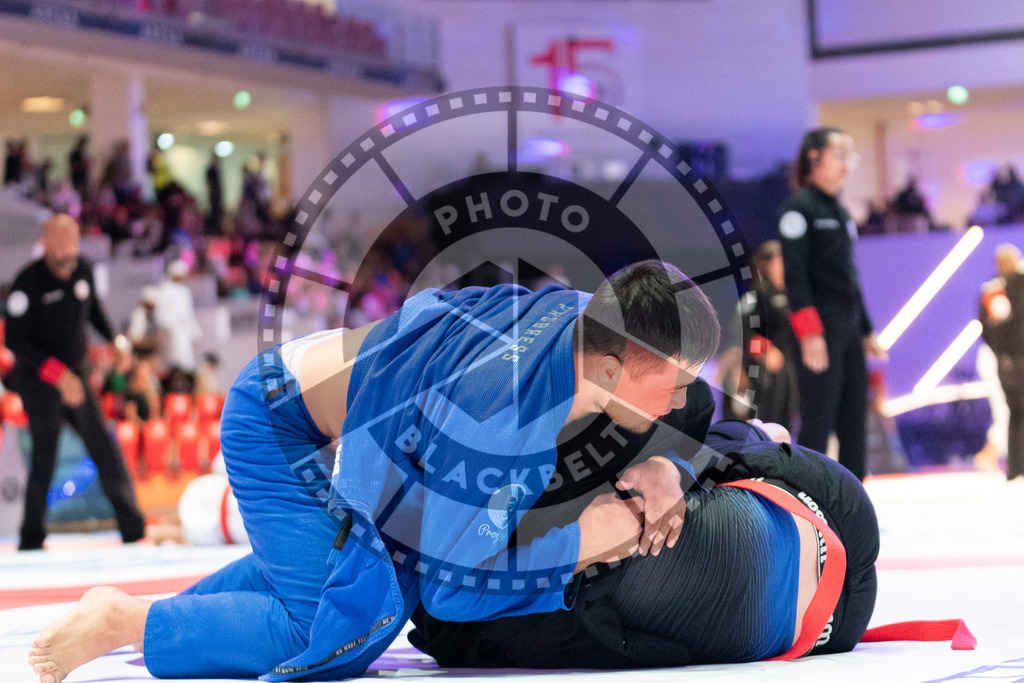 20231106PBB2203 | Fighters compete during the AJP World Master Championship in the Mubadala Arena in Abu Dhabi, Arab United Emirates, on November 6, 2023.