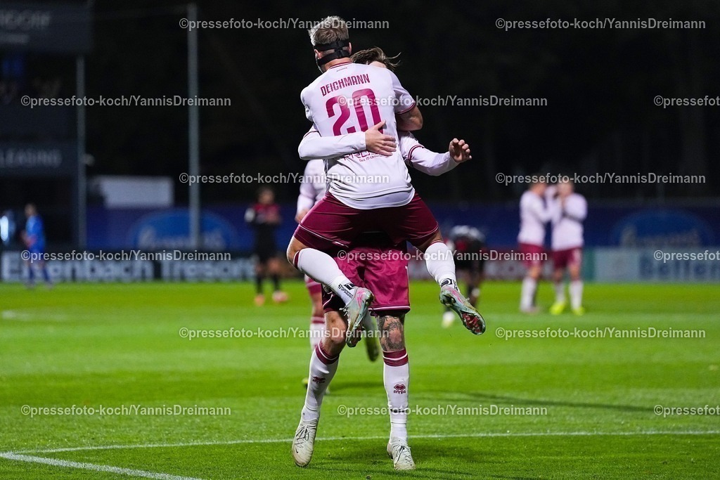 xYDR31102501018 | 31.10.2025, xydrx, Fußball, 3.Liga, FC Viktoria Köln - FC Ingolstadt 04, Saison 2025 2026, Sportpark Höhenberg: Torjubel nach dem Tor zum 1:0 für den FC Ingolstadt durch Torschütze Yannick Deichmann (FC Ingolstadt #20 zusammen mit Frederik Christensen (FC Ingolstadt #11)  DFB regulations prohibit any use of photographs as image sequences and or quasi-video.