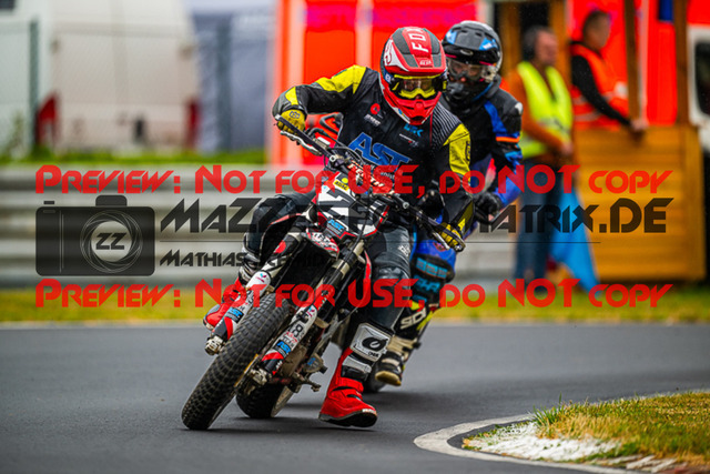 MaZZes_FotoMatrix_230701_2-231 | UE40