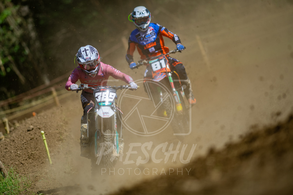 MX 2 (653) | Paeschuphoto Shop - Wer nicht sucht der auch nicht findet.Ob Motocrossbilder oder von einem besuchtem Spiel, Hauptsache Action. - Realisiert mit Pictrs.com