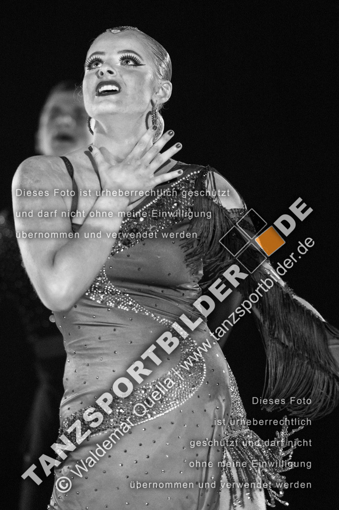 20250503-11506 | Hier finden Sie Tanz Bilder vom Latein und Standard Formationen tanzen. Sportbilder vom Tanzsport. Schöne Fotos und von Weltmeisterschaft, Europameisterschaft, Bundesliga, Regionalliga, Oberliga und Landesliga sowie von GOC Stuttgart, DanceComp, WM Bremen