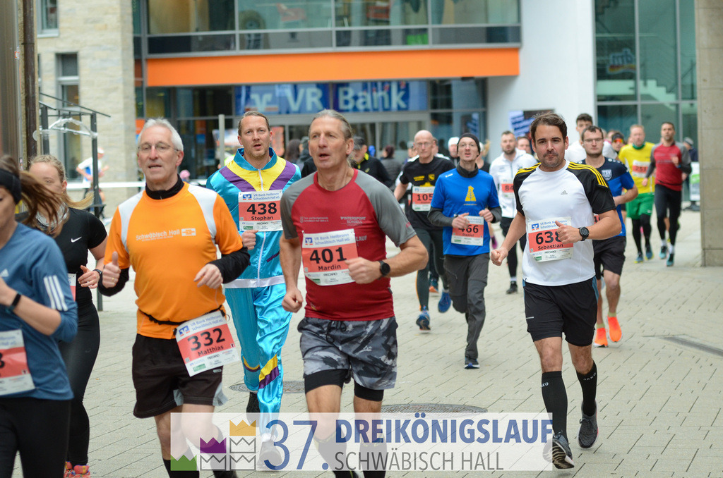 VR Bank Hauptlauf 10000m | 3 Koenigslauf 2023 - Realisiert mit Pictrs.com