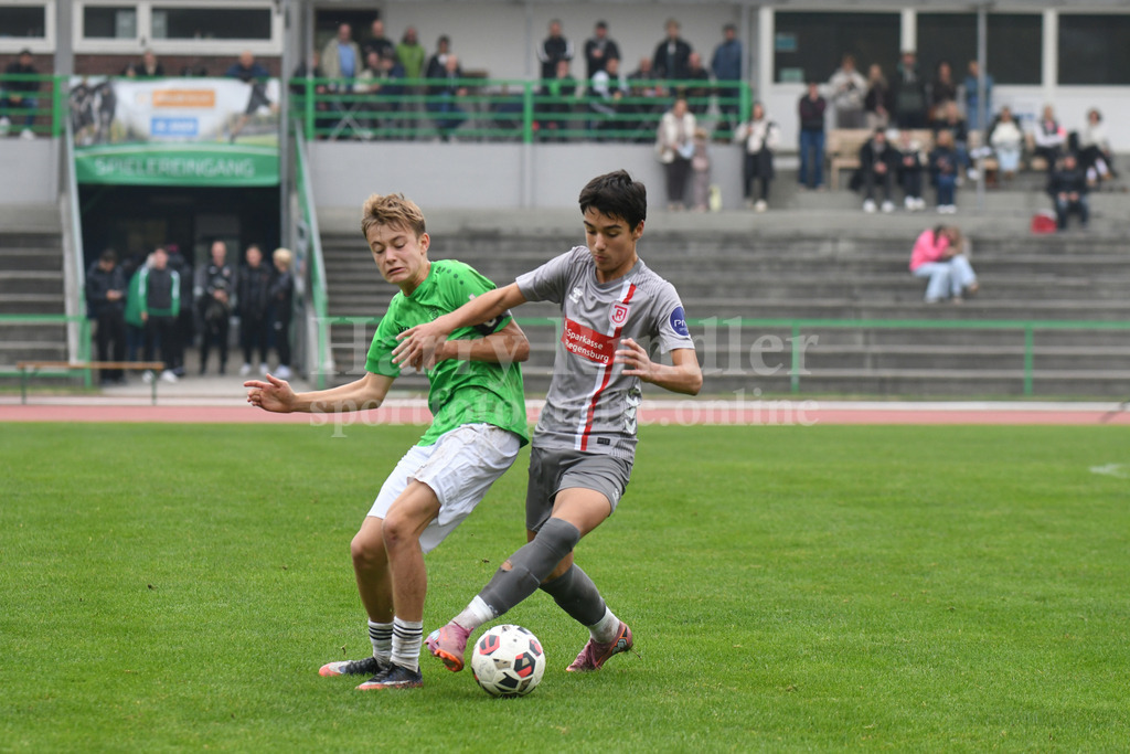 SpVgg GW U15 : Jahn Regensburg | Ha-Ri; Sportfotografie Ha-Ri; Sporfotografie Harry Rindler; Sport Deggendorf; Sportbilder Deggendorf; Sportfotos Deggendorf; Sportfotos Niederbayern; Sportbilder Niederbayern; Amateursport Niederbayern; Bayern;  - Realisiert mit Pictrs.com