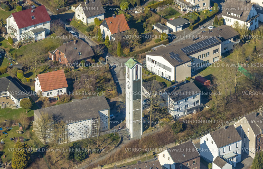Wickede250305722 | Luftbild, evang. Christuskirche und freistehender Kirchturm, Jahnstraße, Echthausen, Wickede, Soester Börde, Nordrhein-Westfalen, Deutschland