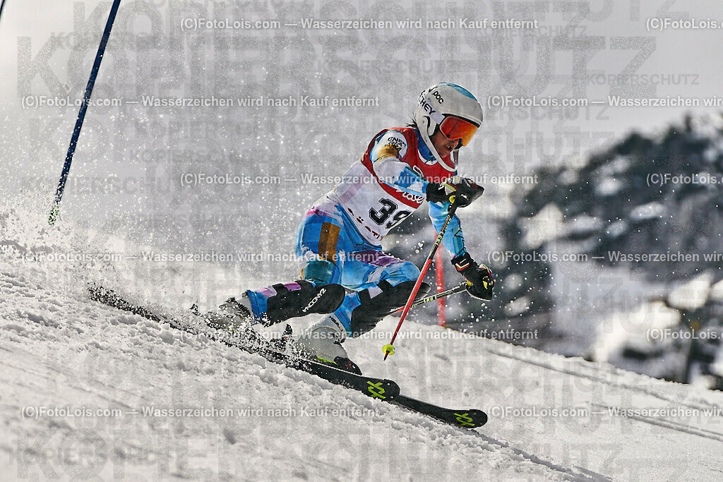 ALS1323_WCM-SL-II_Kat-C_Tumova Dagmar | (C)FotoLois.com, Alois Spandl, World Criterium Masters Ski Alpin 2023 Hochkar, Slalom, Kategorie C, Di 21. März 2023.