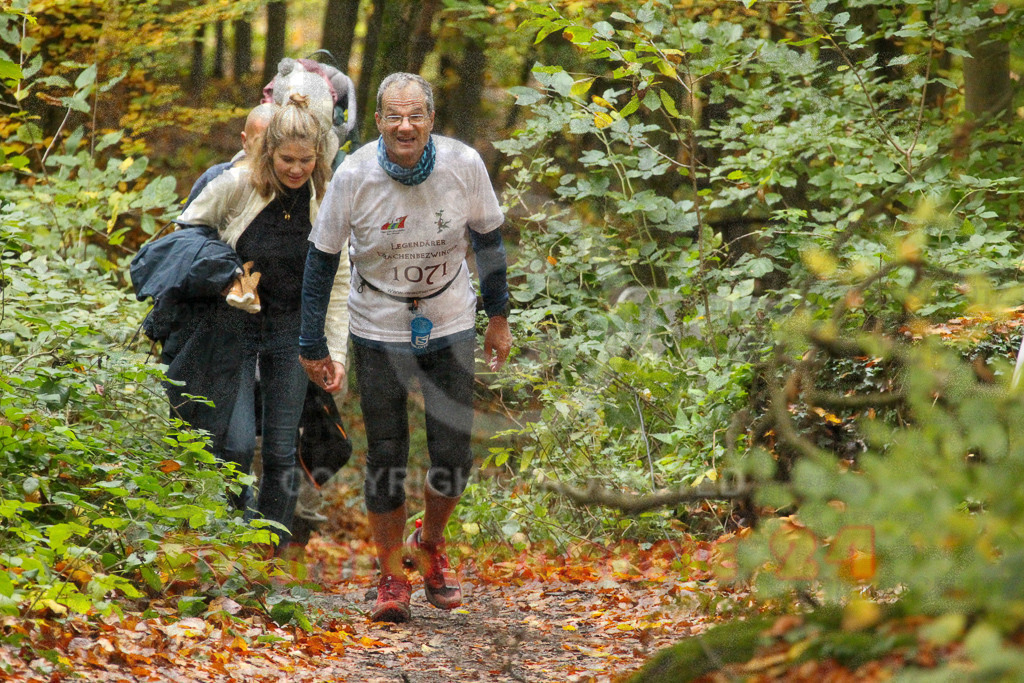 251026_1325_EV4_6928 | Sportfotografie im Rhein-Sieg Kreis, Köln, Bonn, NRW, Rheinland Pfalz, Hessen, etc. Unser Tätigkeitsfeld umfasst den Laufsport vom Volkslauf über den Marathon, Duathlon, Triathon bis zum Ultralauf wie Kölnpfad Ultra oder Schindertrail.