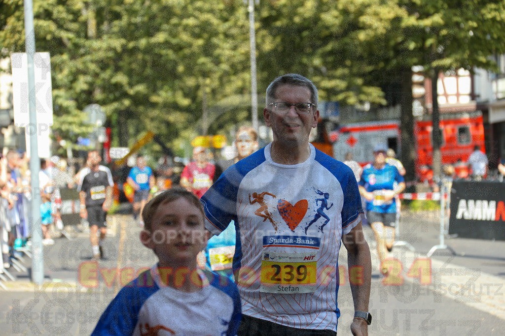 250621_1048_EX1_2674 | Sportfotografie im Rhein-Sieg Kreis, Köln, Bonn, NRW, Rheinland Pfalz, Hessen, etc. Unser Tätigkeitsfeld umfasst den Laufsport vom Volkslauf über den Marathon, Duathlon, Triathon bis zum Ultralauf wie Kölnpfad Ultra oder Schindertrail.