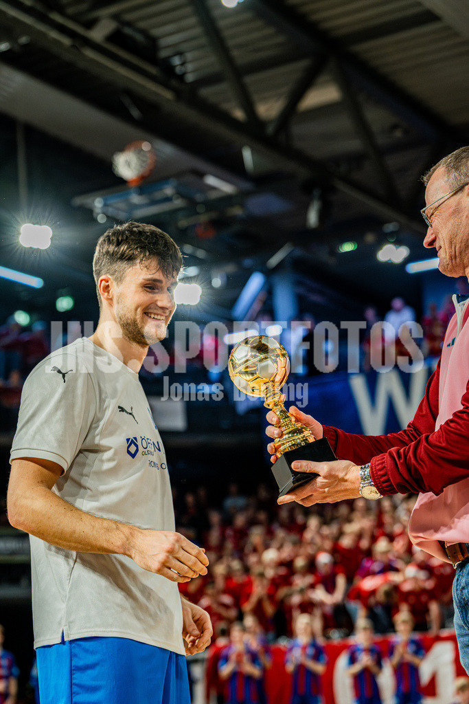 39. OM-Supercup-134 | jns.sportfotos - Realisiert mit Pictrs.com