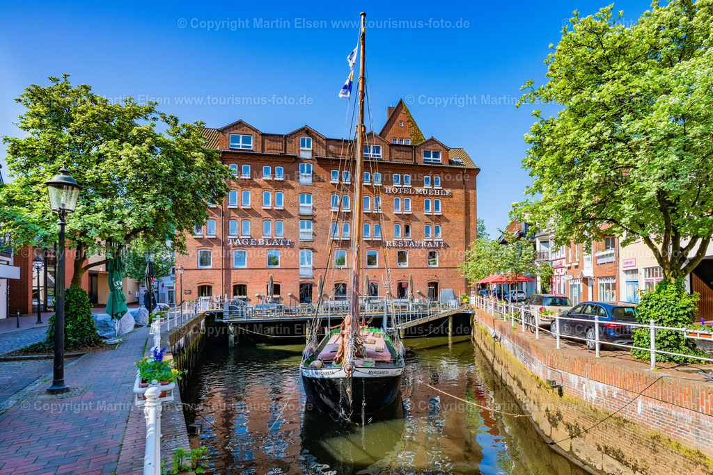 Butehude Fleet_ELS_3353150523 | Fotos aus den Touristenorten aus Norddeutschland. - Realisiert mit Pictrs.com