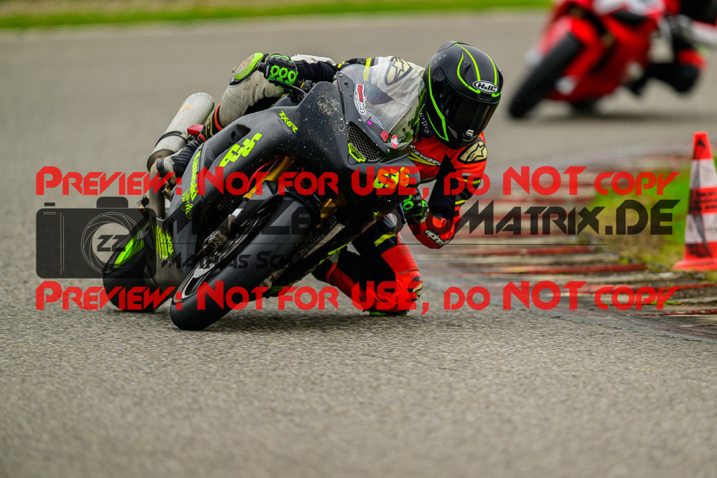 MaZZes_Fotomatrix_20241002_6007705_0351 | ROT