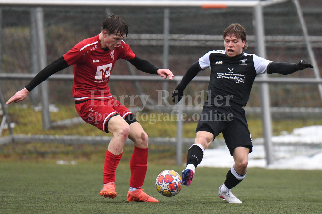 Testspiel SpVgg GW Deggendorf : TV Schierling | Luca Frank (SpVgg GW Deggendorf #13) eigene U19 - Realisiert mit Pictrs.com