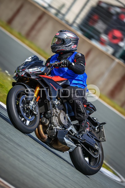 0010-260606BB-025_10 | Deine Full-Service-Agentur für ✔️Videoproduktionen und ✔️Motorsportfotografie Jetzt Angebot anfragen!