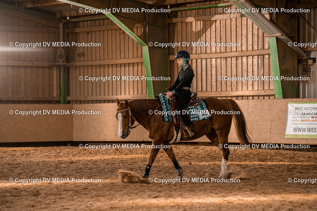 BAL02187 | dv-media-shop - Realized with Pictrs.com