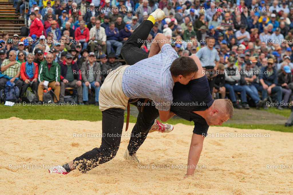RB-03869 | René Burch leidenschaftlicher Fotograf aus Kerns in Obwalden.  Hier finden sie Sport, Landschaft und Natur Fotografie.
 - Realisiert mit Pictrs.com