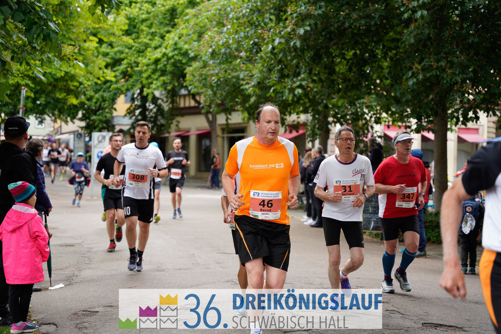 VR Bank Hauptlauf 10km | 3königslauf 2022 VR Bank Hauptlauf - Realisiert mit Pictrs.com