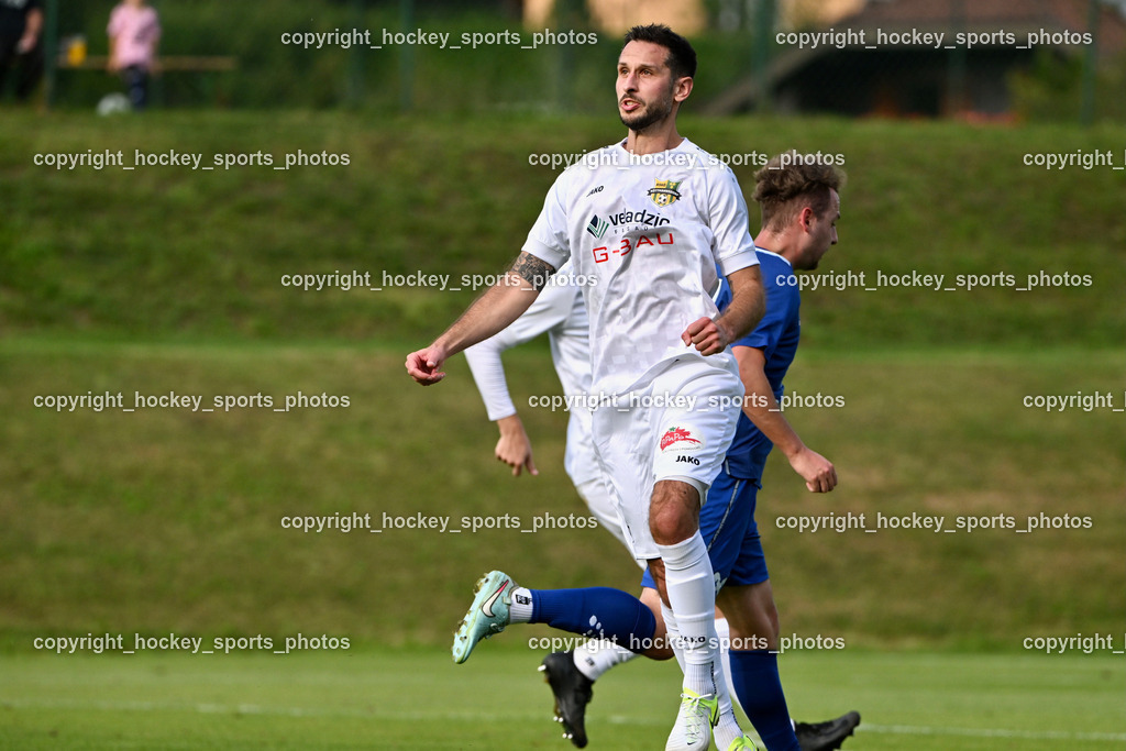 ASKÖ Köttmannsdorf vs. Union Matrei | #19 Christopher Sallinger ASKÖ Köttmannsdorf, ASKÖ Köttmannsdorf vs. Union Matrei, ASKÖ Köttmannsdorf vs. Union Matrei am 13.09.2025 in Köttmannsdorf (Sportplatz Köttmannsdorf), Austria, (Photo by Bernd Stefan)