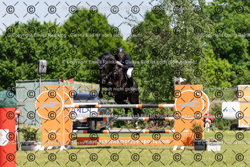 CL5A1235 | Emilia Reinking Fotografie - Realisiert mit Pictrs.com