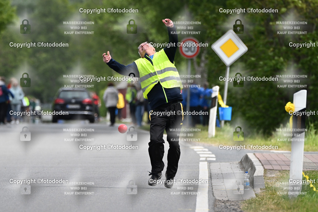 DSC_5608 | Uwe Freese / Esens/Moorweg Platz 8 = 1253m   Männer IV - Gummi