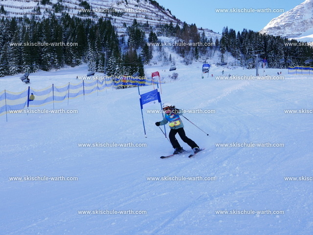 Luca (3) | Photos von der Skischule Warth - Realisiert mit Pictrs.com