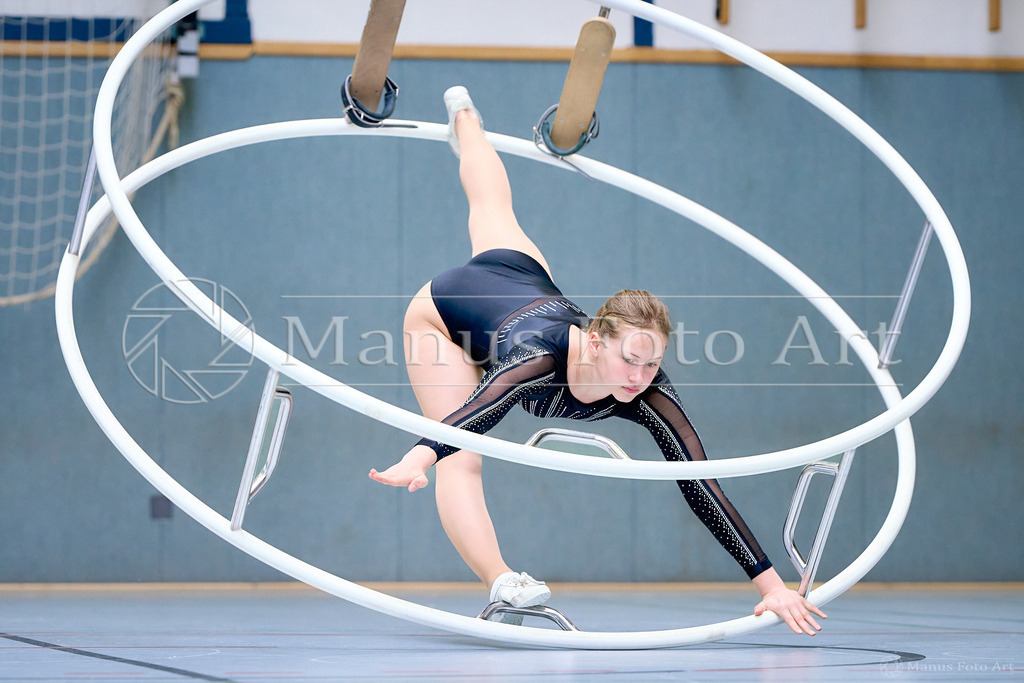 C-DSC06684 | Professionelle Sportfotografie in Hamburg, Schleswig-Holstein und Niedersachsen – spezialisiert auf Rhönrad, Geräteturnen, Leistungsturnen und rhythmische Sportgymnastik. Bundesweite Begleitung von Rhönrad-Events. Jetzt Sport-Fotos - Realisiert mit Pictrs.com