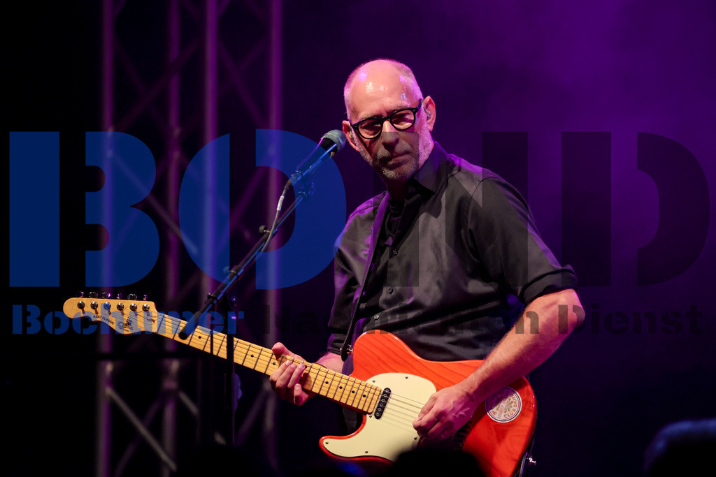 Zeltfestival Ruhr 2024 - Get Back / Beatles Tribute  {date} -  | {headline}(Foto: Sebastian Sendlak / BOND) - Realisiert mit Pictrs.com