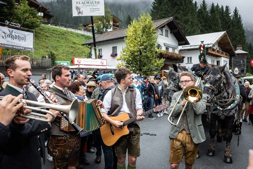 Rupertifest_Flachau_2k25_Webauflösung-61 | Bildershop Chri Fischbacher - Realisiert mit Pictrs.com