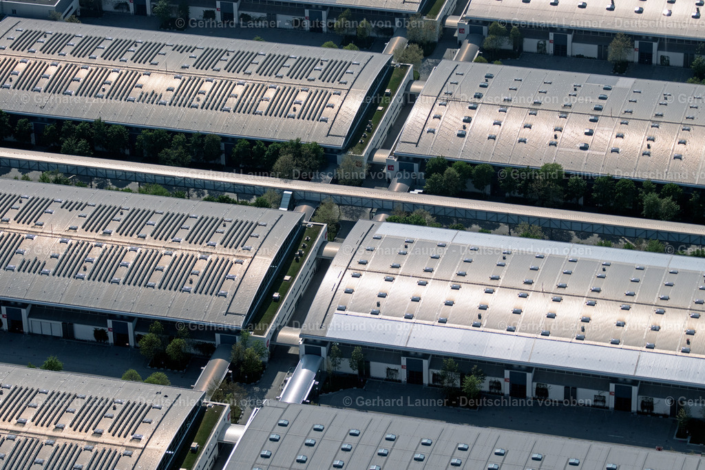 4025134 | Dächer der Messehallen in Trudering-Riem, München