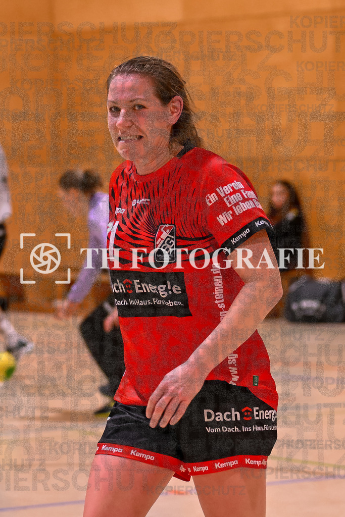 GER, SG Maulburg/Steinen - TuS Helmlingen, Handball, Suedbadenliga, 14. Spieltag, Saison 2023/2024, 17.02.2024 | Sabrina Gruber (SG Maulburg/Steinen, #71)

GER, SG Maulburg/Steinen - TuS Helmlingen, Handball, Suedbadenliga, 14. Spieltag, Saison 2023/2024, 17.02.2024

Foto: TH Fotografie/Thomas Hess