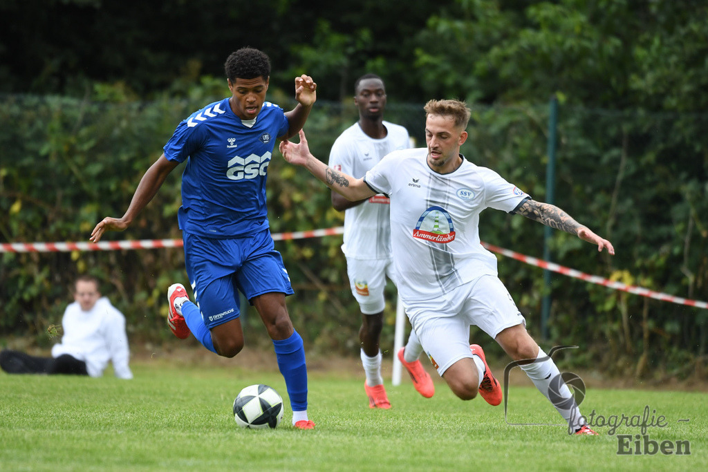 Sport-Duwe Cup | Sport-Duwe Cup Oldenburg; SSV Jeddenloh (weiß)-VFB Oldenburg (blau) am 05.07.2025 in Oldenburg (Sportanlage TuS Eversten), Photo: Philip Eiben 2025 - Realisiert mit Pictrs.com