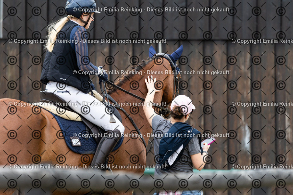 CL5A8347 | Emilia Reinking Fotografie - Realisiert mit Pictrs.com