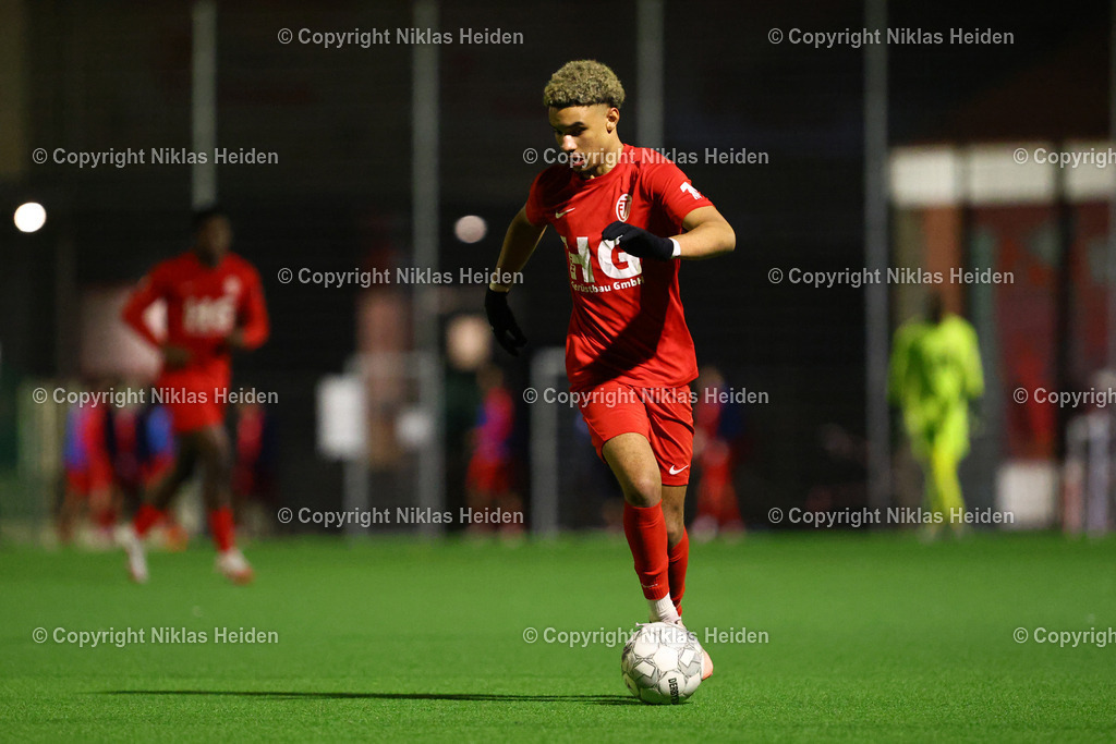 NH_EimsbüttelerTV_Teutonia05_OberligaHamburg_06032026 | #20 Bilal Damala (Eimsbütteler TV)Fußball I Herren I Gamesright Oberliga Hamburg I Saison 2025-2026  I 26. Spieltag I Eimsbütteler TV - Teutonia 05 I 06.03.2026 I Sportzentrum Hoheluft