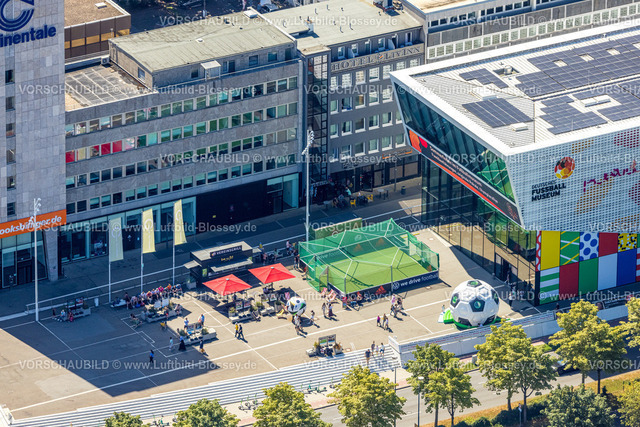 Dortmund240800981 | Luftbild, Deutsches Fußballmuseum mit Aktionen auf dem Vorplatz Platz der Deutschen Einheit, City, Dortmund, Ruhrgebiet, Nordrhein-Westfalen, Deutschland