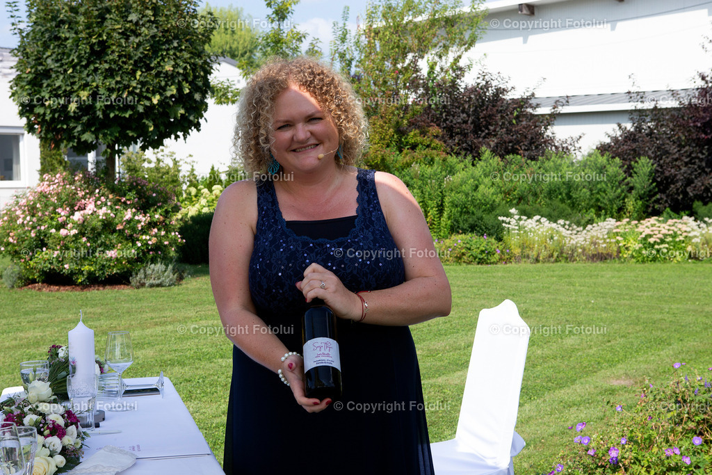 KERSTINFREDYHOCHZEIT_260822_79 | bilder, linz, photo, foto, fussball, sport, fotolui, bundesliga