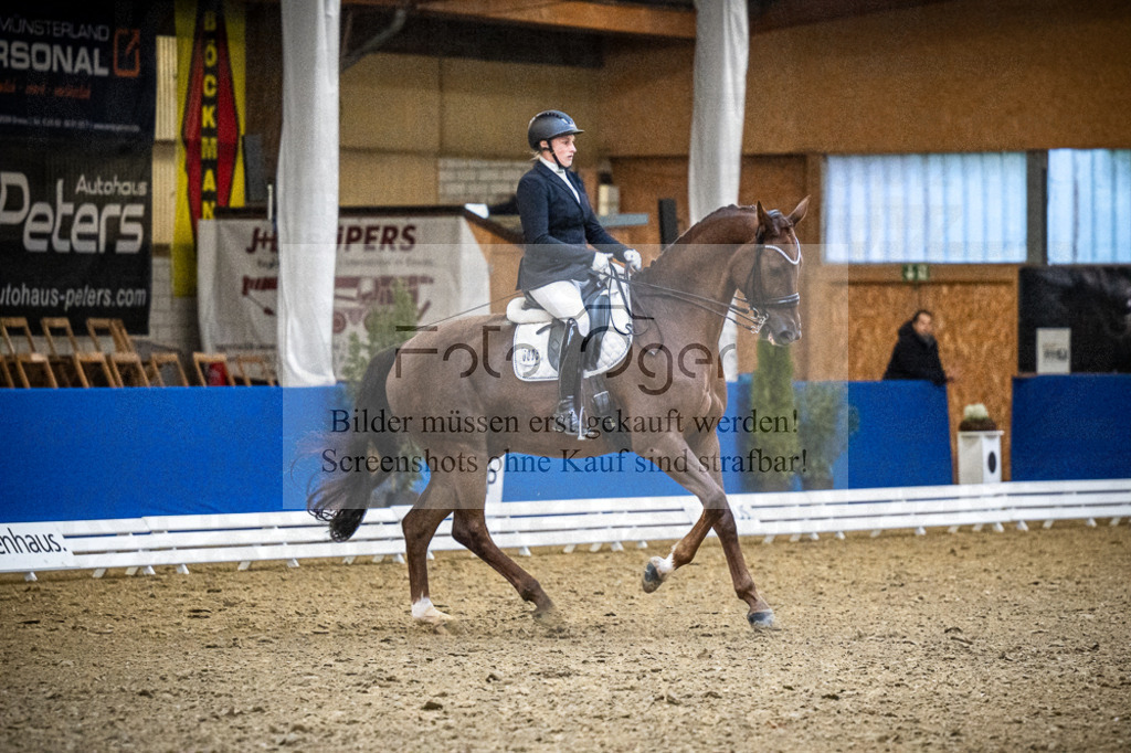 DOS_1815 | Entdecke hochwertige Reitturnierfotos von Foto Oger. Professionell, emotional und authentisch – jetzt Lieblingsmomente im Shop bestellen.Deutschlandweite Turnierfotografie. - Realisiert mit Pictrs.com