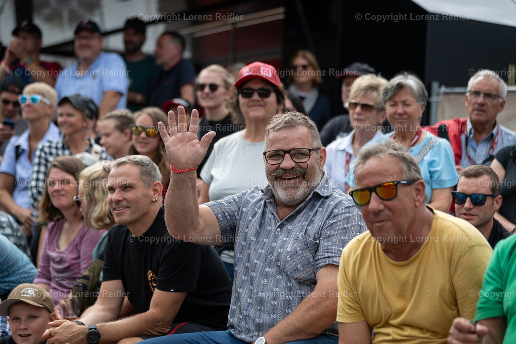 Schwingen -  ESAF Freitag Festumzug 2025 | Mollis, 29.8.25, Schwingen - ESAF Freitag Festumzug.