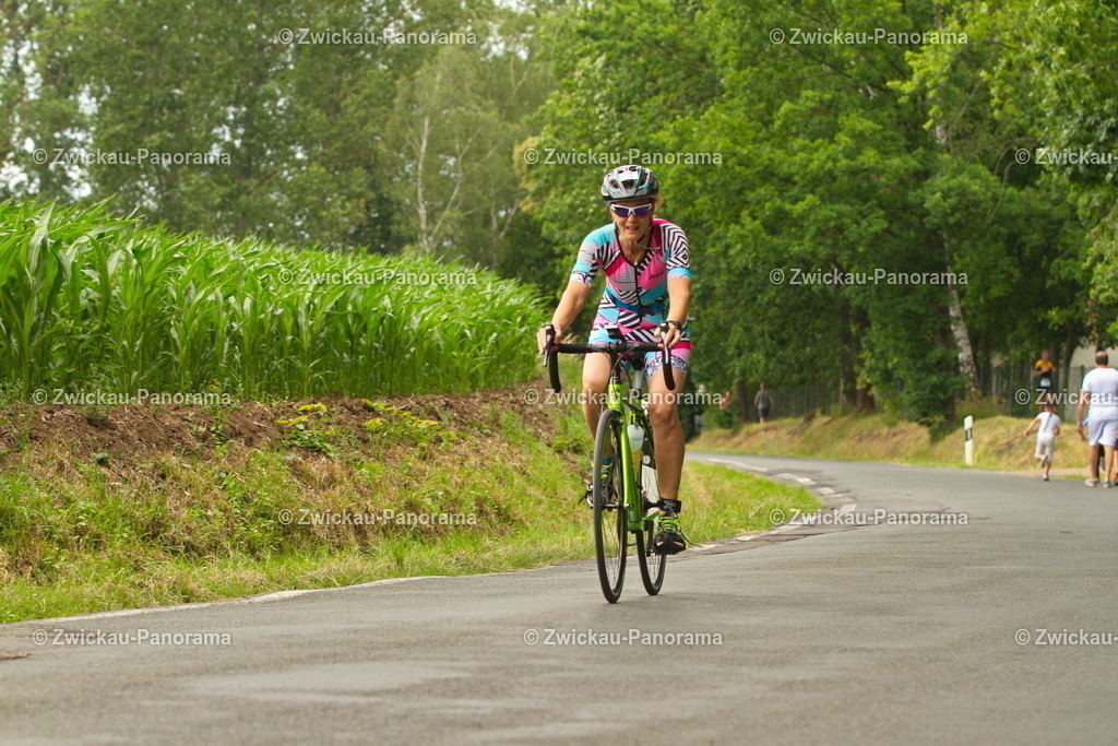 2023_0630_KoberTriathlon_Jeder0601 | Urban. Natur. Panorama. Luftbild. 
Der Bildershop für aufregende Perspektiven!
Für Deko, Wandbild und Kalender!
Wir bringen LED-Bilder zum Leuchten!
