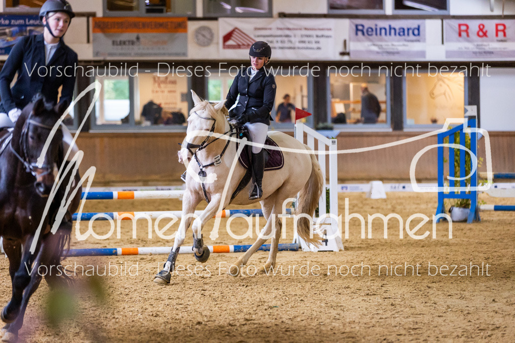 Sth-KombDreSpr-094 | MomenTaufnahmen Pferdesportfotos