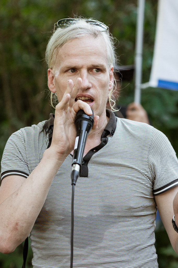 Capa-11 | Jonathan der Fotograf