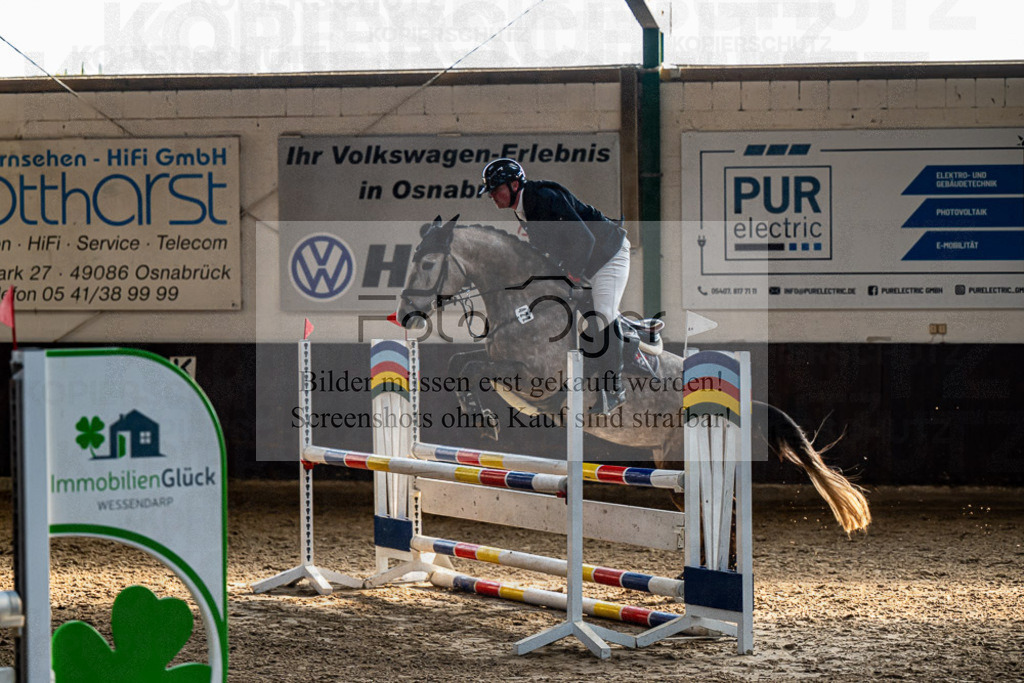 20240308-DOS_2852 | Entdecke hochwertige Reitturnierfotos von Foto Oger. Professionell, emotional und authentisch – jetzt Lieblingsmomente im Shop bestellen.Deutschlandweite Turnierfotografie. - Realisiert mit Pictrs.com