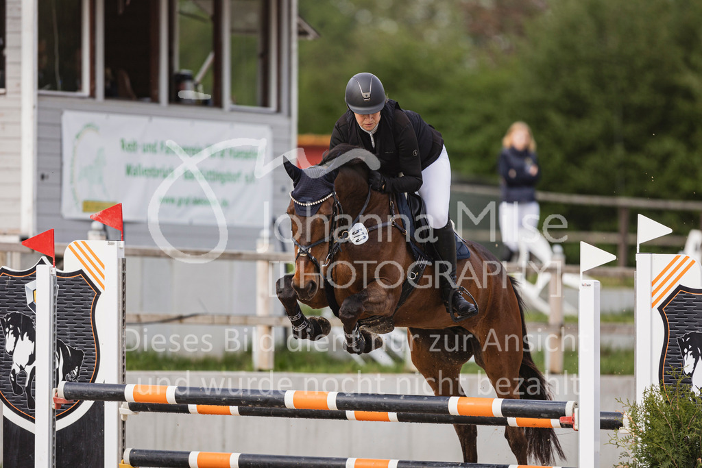 250503_SpengeW_A2-Spr-601 | Deine schönsten Turniermomente als professionelle Fotos! Entdecke hochwertige Pferdesport-Fotografie im Online-Shop. Jetzt Fotos finden & bestellen!