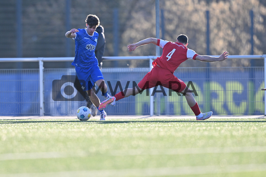 250305_EP__2113 | MWMARA - Realisiert mit Pictrs.com