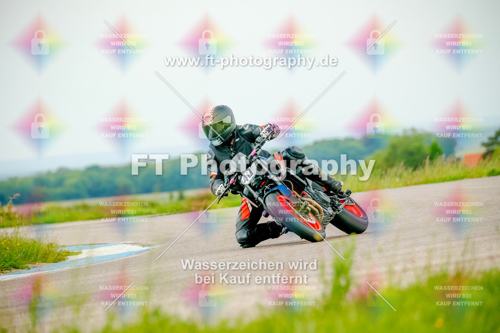 _MOT2112 | Hier findet Ihr Bilder von Touristenfahrten auf der Nürburgring Nordschleife oder von anderen Veranstaltungen die ich besucht habe. Viel Spass beim Durch Schauen 